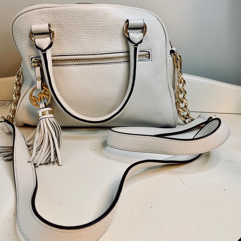 Michael Kors Crossbody purse